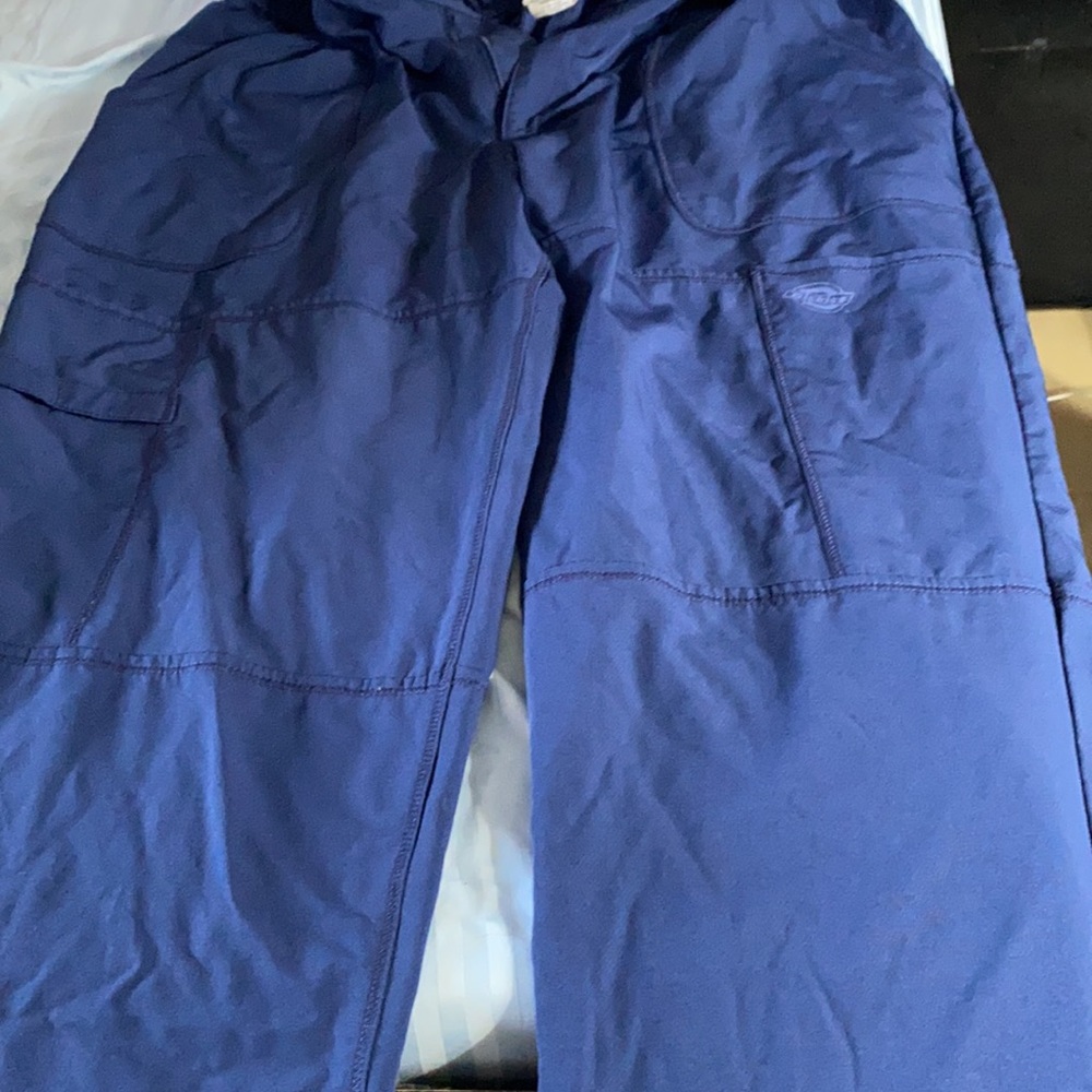 Men’s Dickies Scrub BOTTOM SIZE XL- Navy